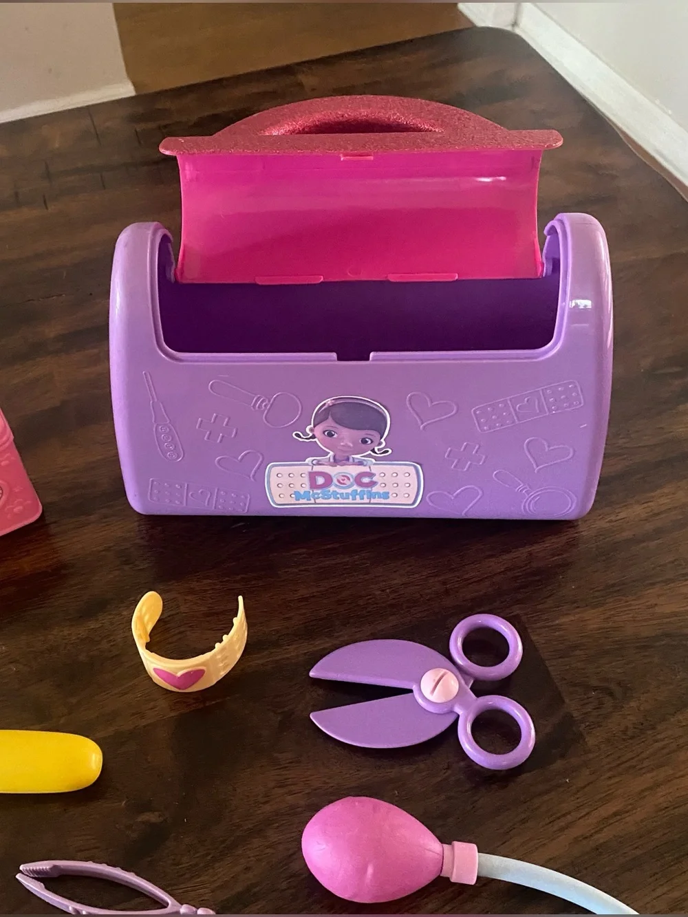 Disney Store Doc McStuffins Dr Costume with Case and Light Head Band